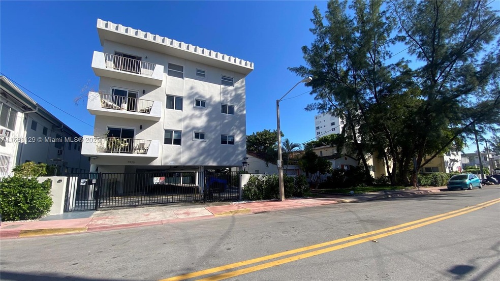 7925 Carlyle Ave unit 404, Miami Beach, FL 33141 - photo 1