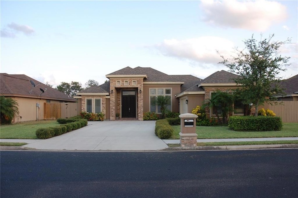 1101 W Daffodil Ave, Pharr, TX 78577 - photo 1