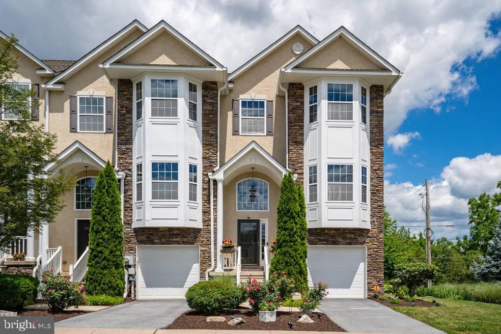 2200 Rising Hill Rd unit 47, Whitehall, PA 18052 - photo 1