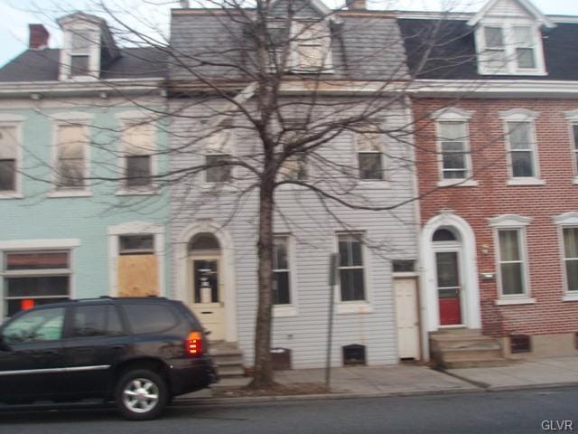 633 N 6th St unit 1, Allentown, PA 18102 - photo 1