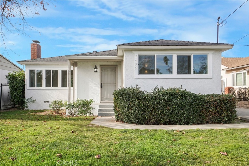 7435 7437 Balcom Ave, Reseda, CA 91335 - photo 1