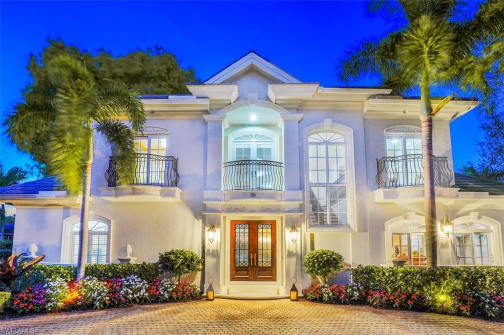 33 3rd St S - Curb appeal!Twilight photo showing t