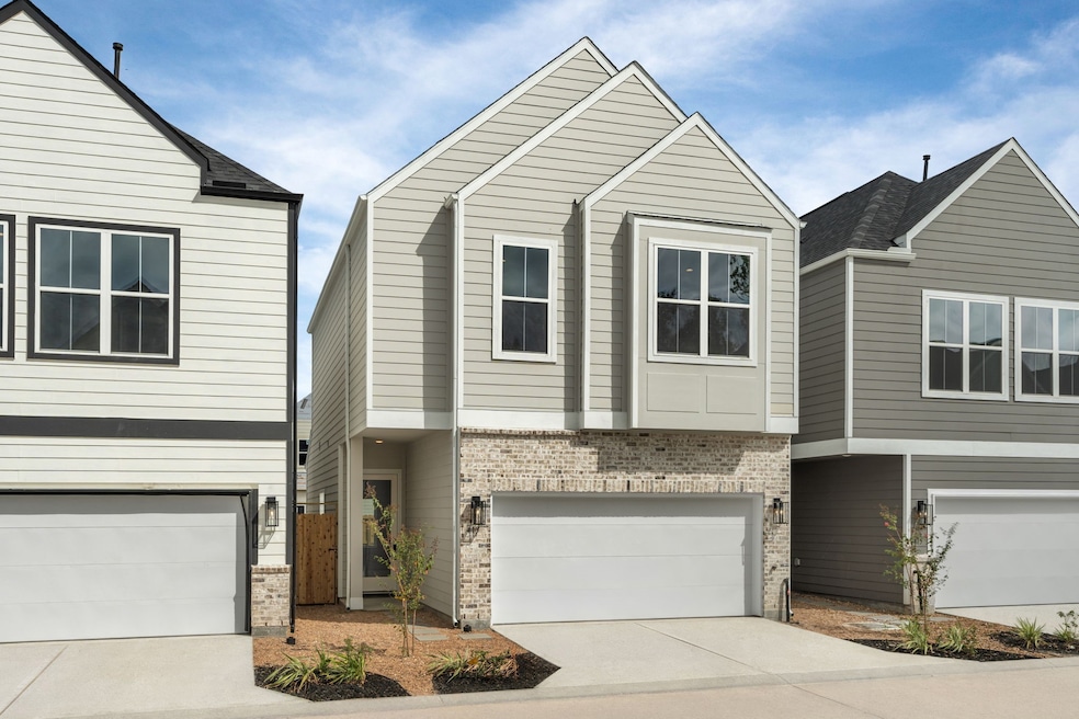 For Sale $299,900 • Co-Listing Agent