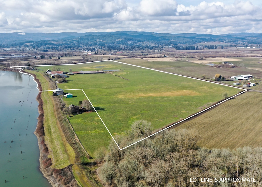 35308 Riverside Ln, Scappoose, OR 97056 - photo 1