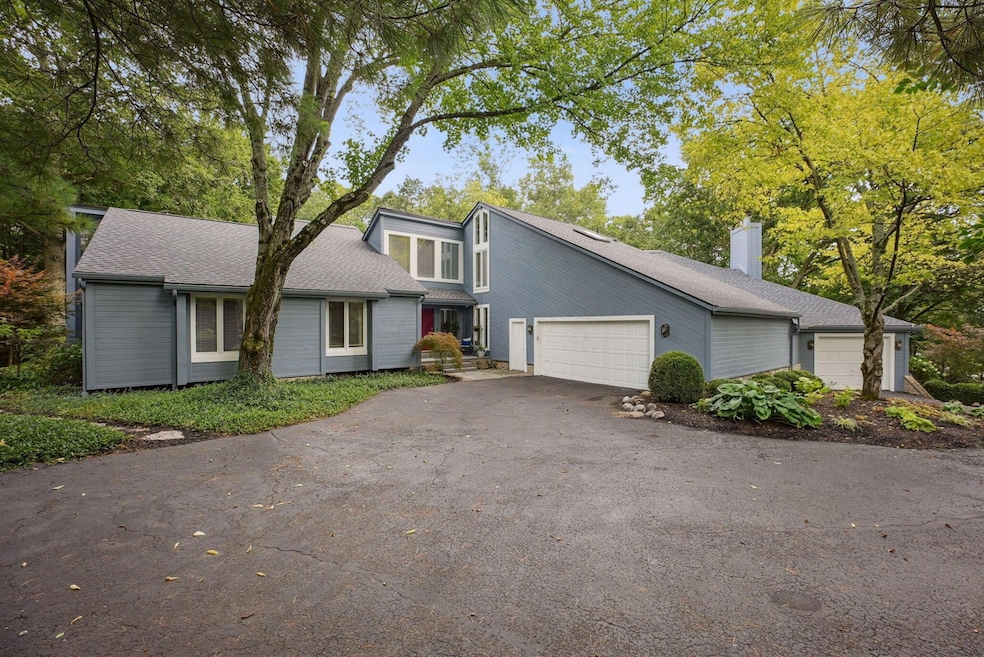 Under Contract $749,900