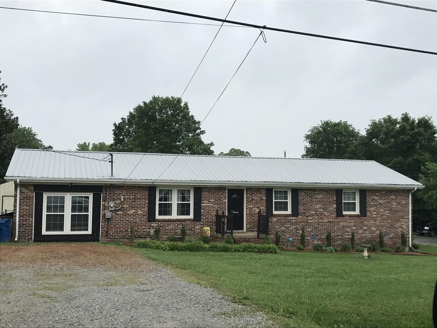 179 Hendrixson Dr, Manchester, TN 37355 - photo 1