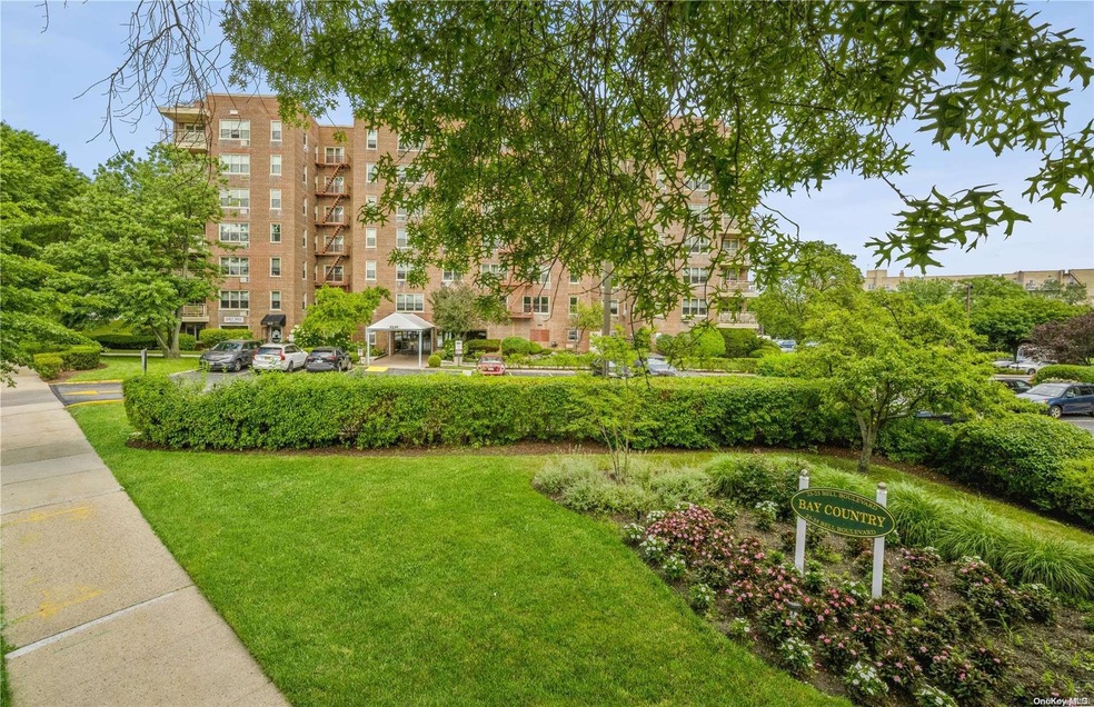 Bay Country Apartments unit 6B, Bayside, NY 11360 - photo 1