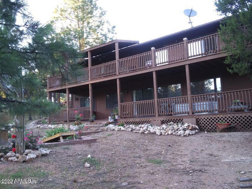 Exterior 6