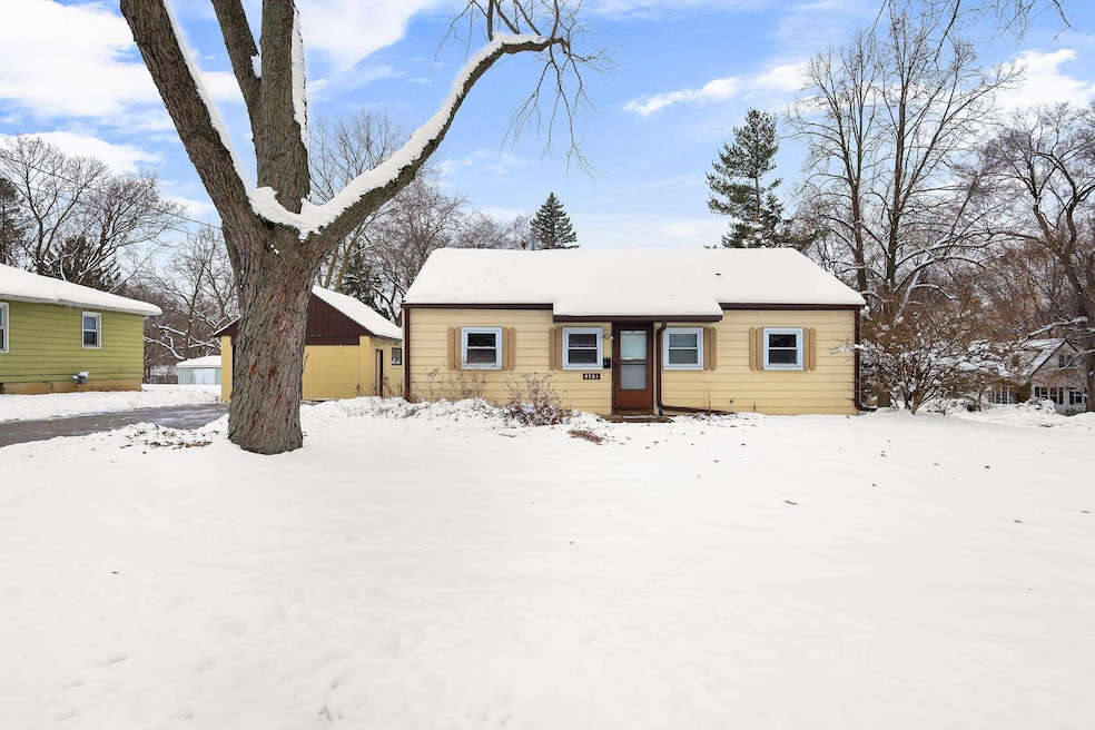 4701 Shore Acres Rd, Monona, WI 53716 - photo 1