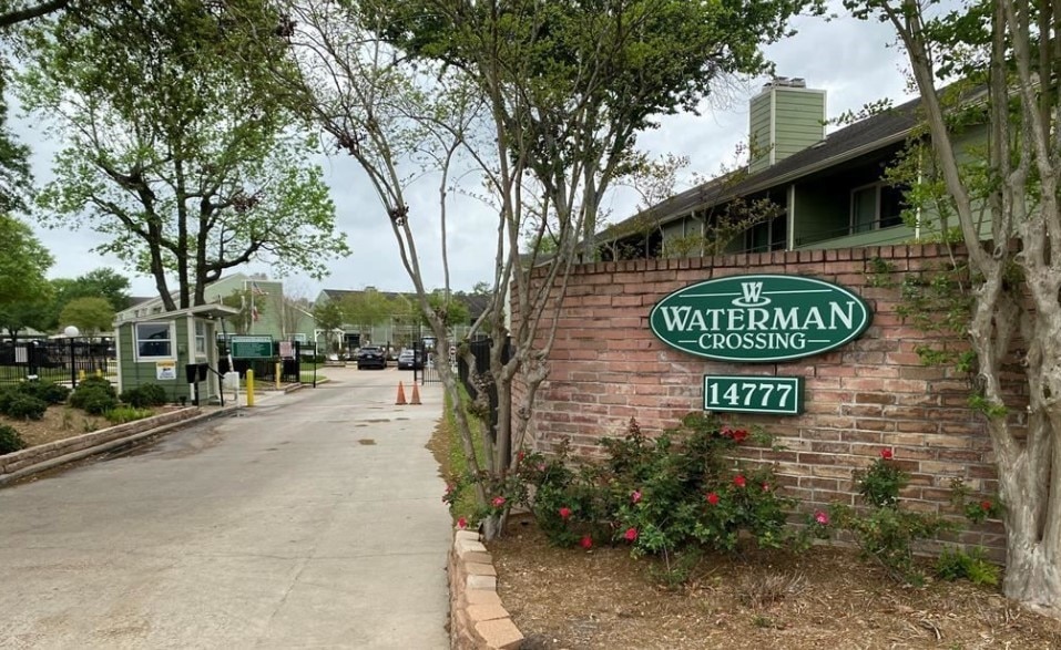 14777 Wunderlich Dr unit 1604, Houston, TX 77069 - photo 1