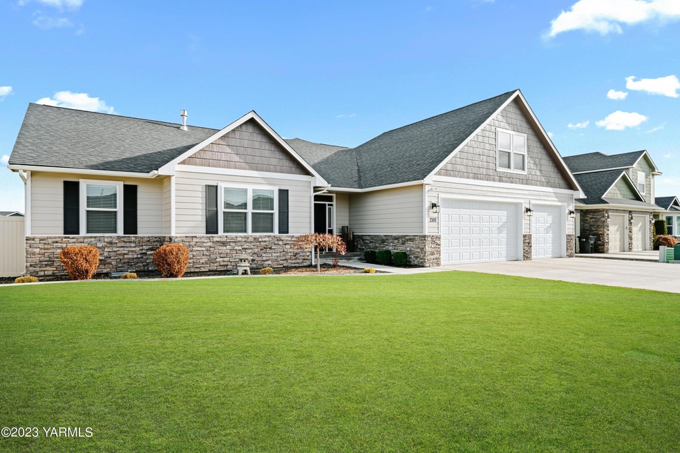 2109 Diamond Way