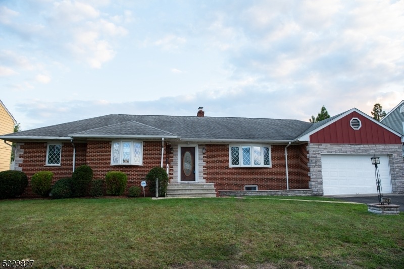 536 Grove Ave, Bound Brook, NJ 08805 - photo 1