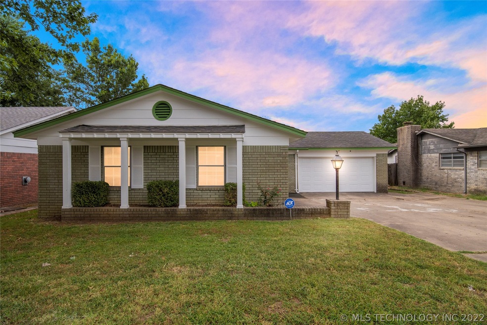 Charming 4bdm - 3bath home in Owasso