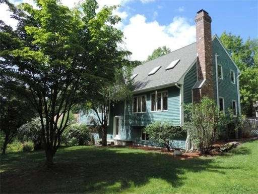 1260 Franklin Rd, Fitchburg, MA 01420 - photo 1