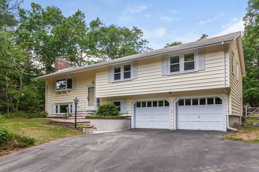 3 Lois Dr, Walpole, MA 02081 - photo 1