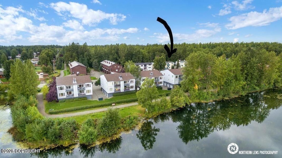 1900 Beaver Place unit 3, Anchorage, AK 99504 - photo 1