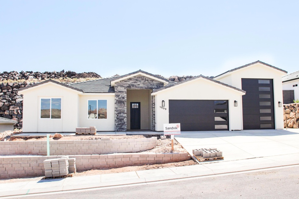 1909 Andesite Dr (Firerock)-1