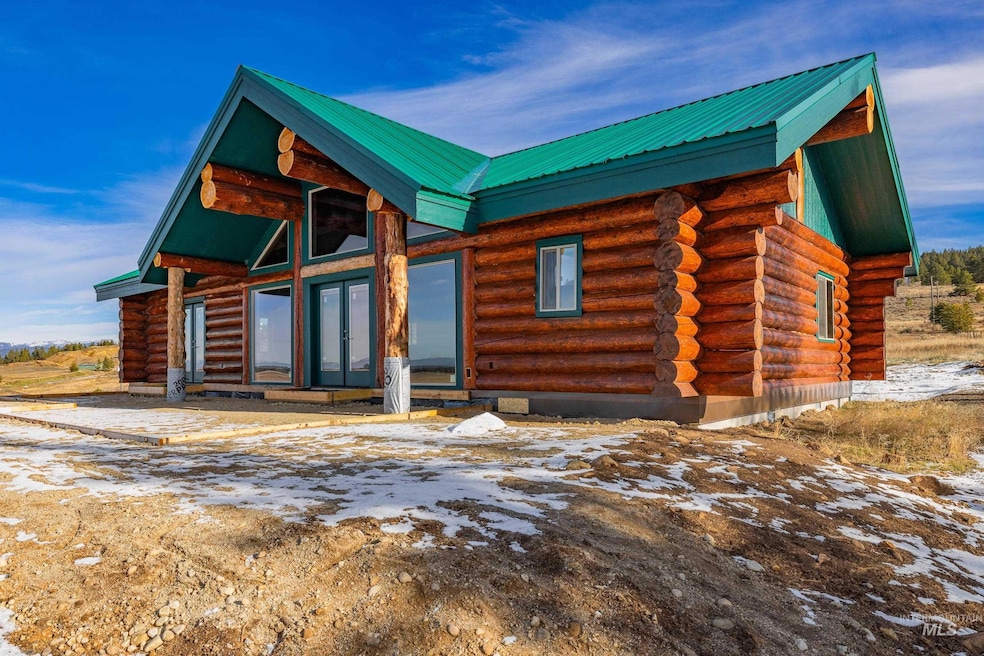 12594 Takeuchi Dr, Donnelly, ID 83615 - photo 1