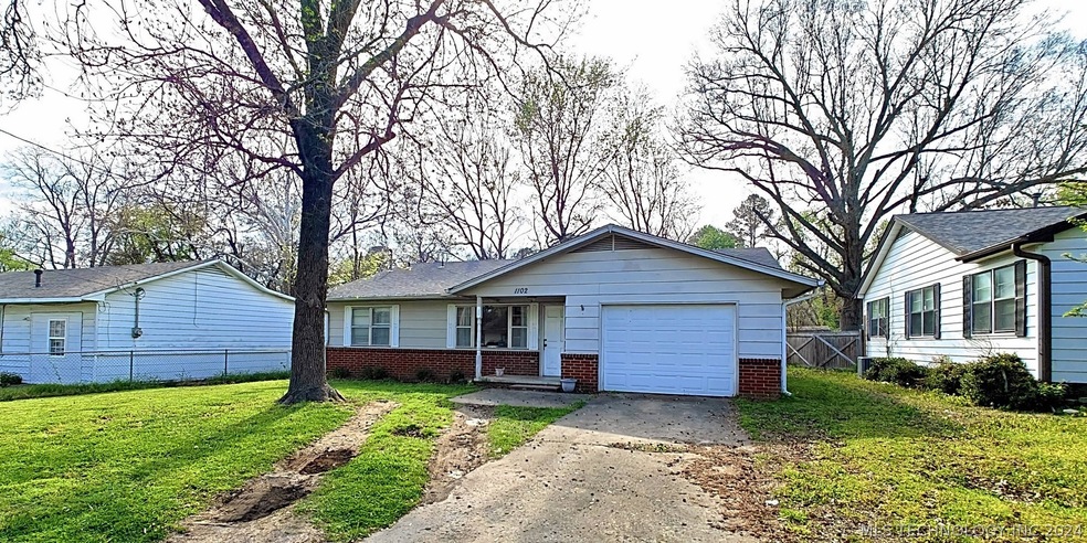 1102 S State Ave, Tahlequah, OK 74464 - photo 1