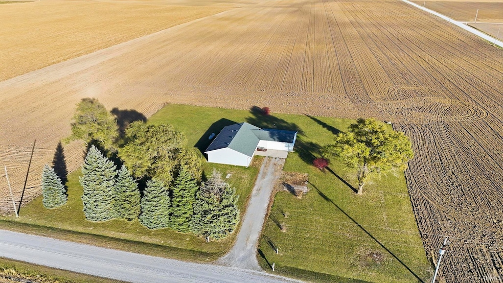 11063 N 700 E, Ossian, IN 46777 - photo 1