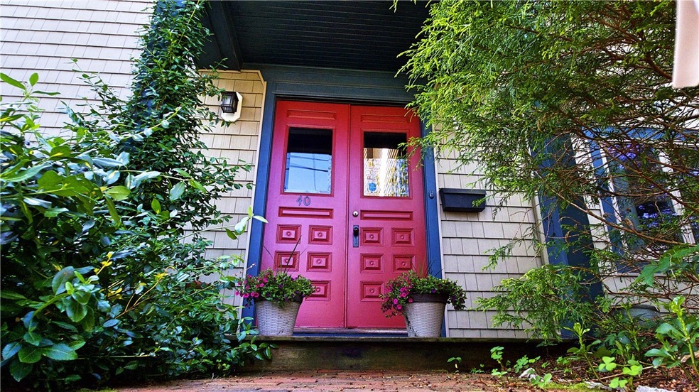 40 Pezzullo Ave, Barrington, RI 02806 - photo 1