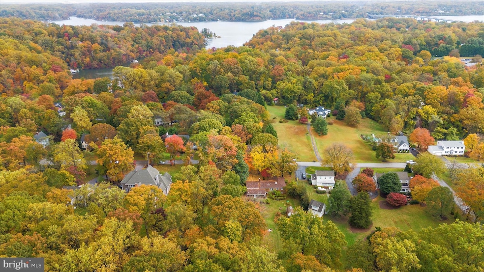 341 Dubois Rd, Annapolis, MD 21401 - photo 1