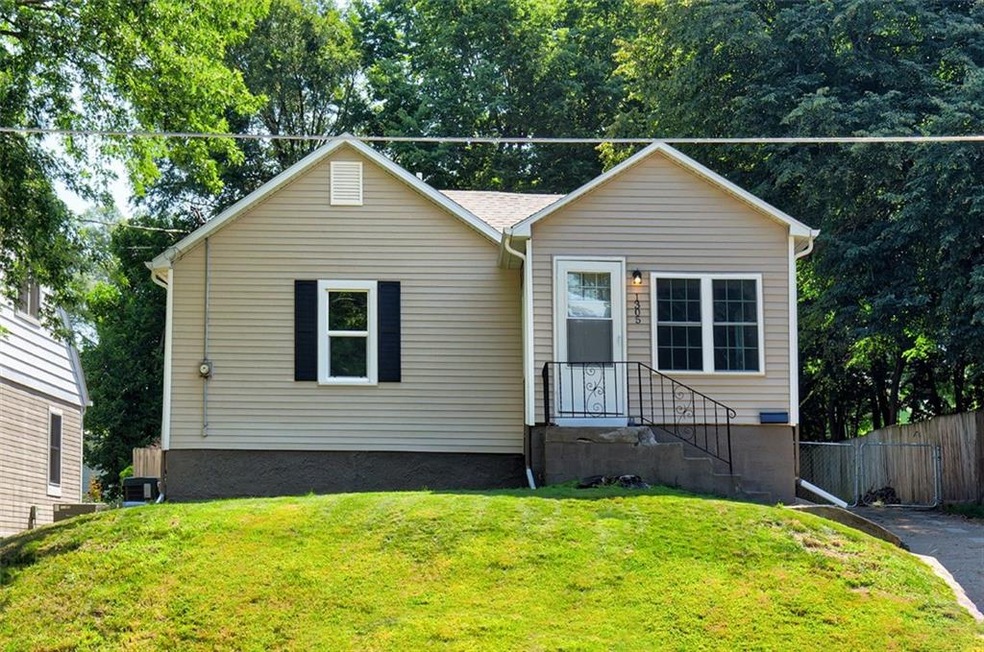1305 57th Place, Des Moines, IA 50311 - photo 1