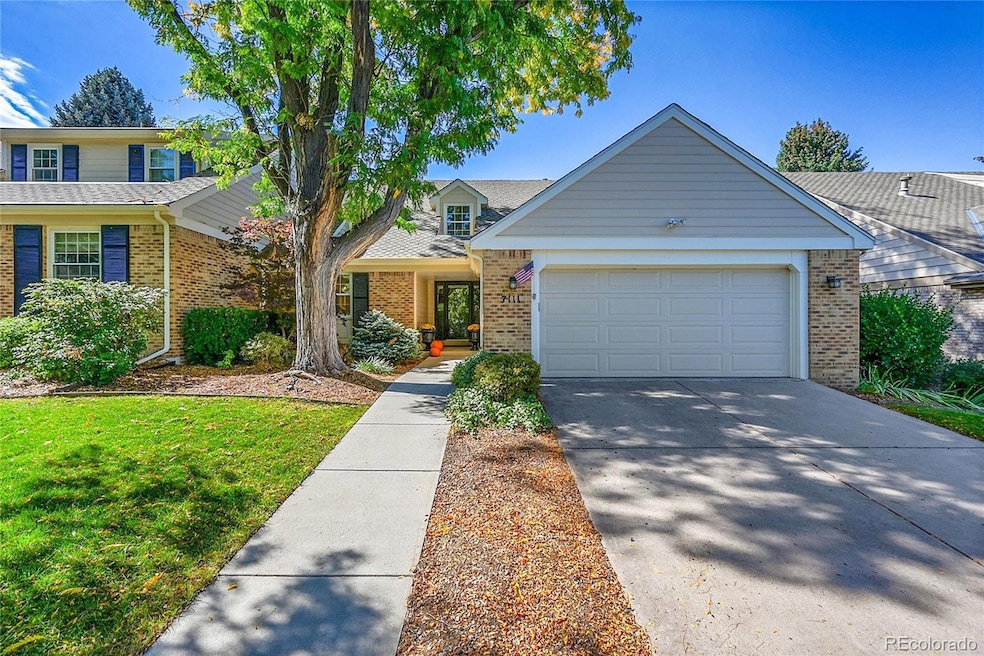 7111 S Poplar Ct, Centennial, CO 80112 - photo 1