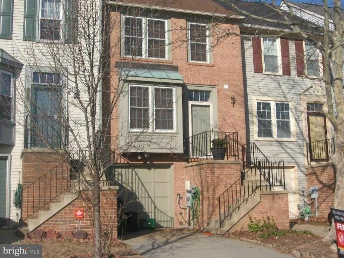 14102 Oakpointe Dr, Laurel, MD 20707 - photo 1