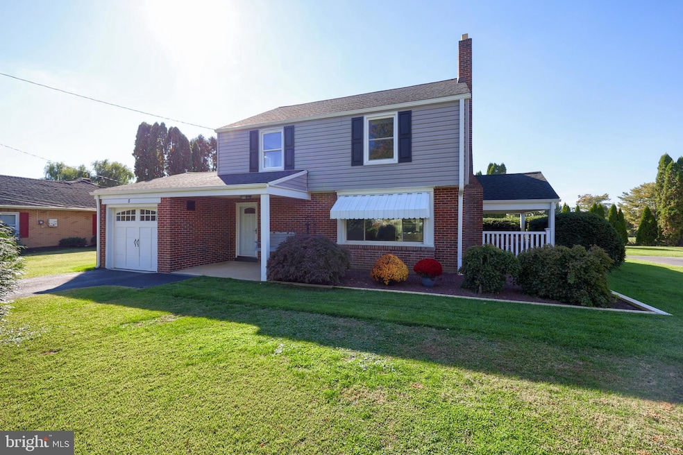 Pending $383,000 • Co-Listing Agent