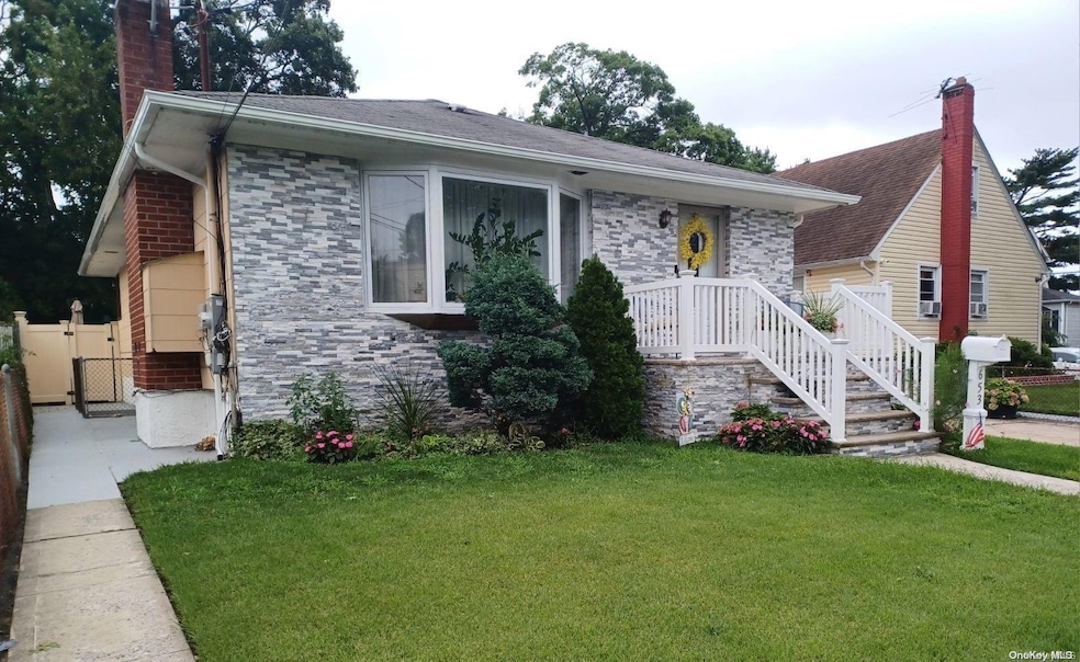 Sold $780,000 • Co-Listing Agent