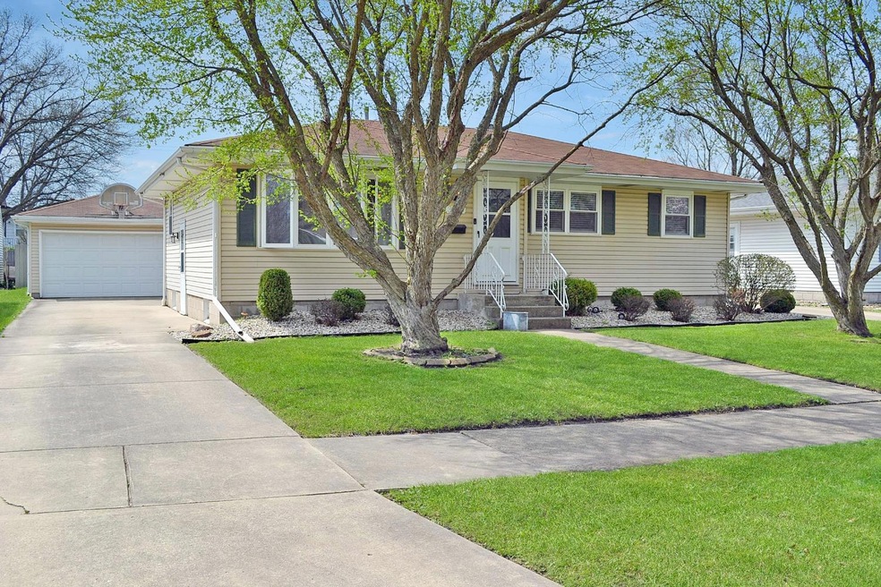 3338 41st Place, Highland, IN 46322 - photo 1