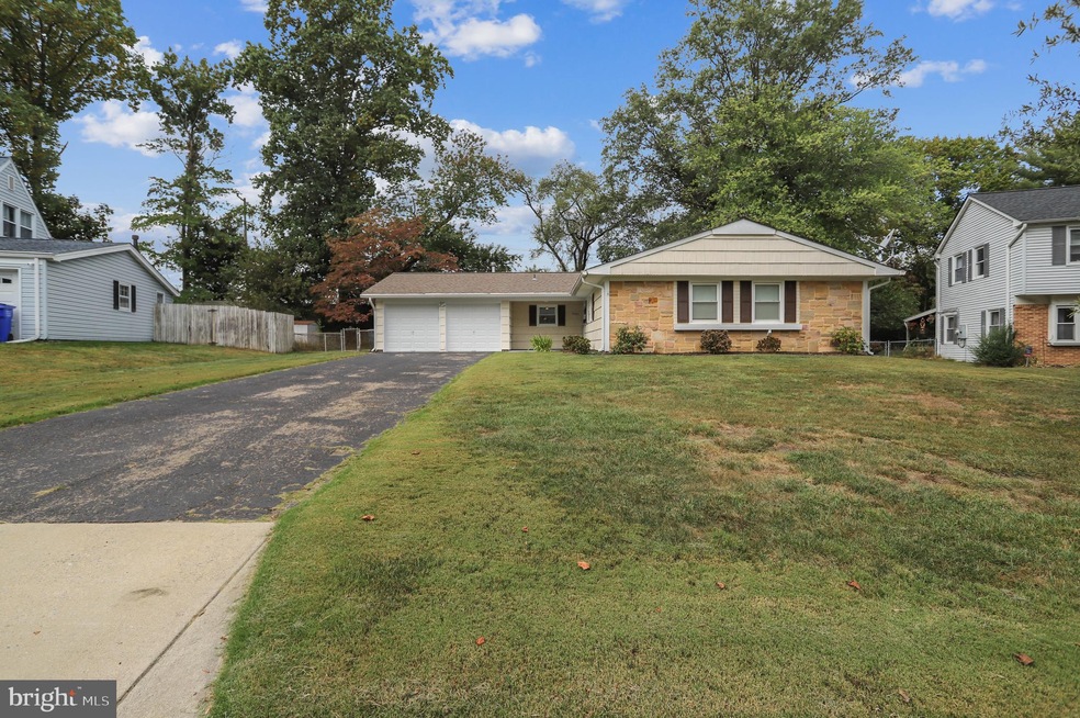 12027 Twin Cedar Ln, Bowie, MD 20715 - photo 1