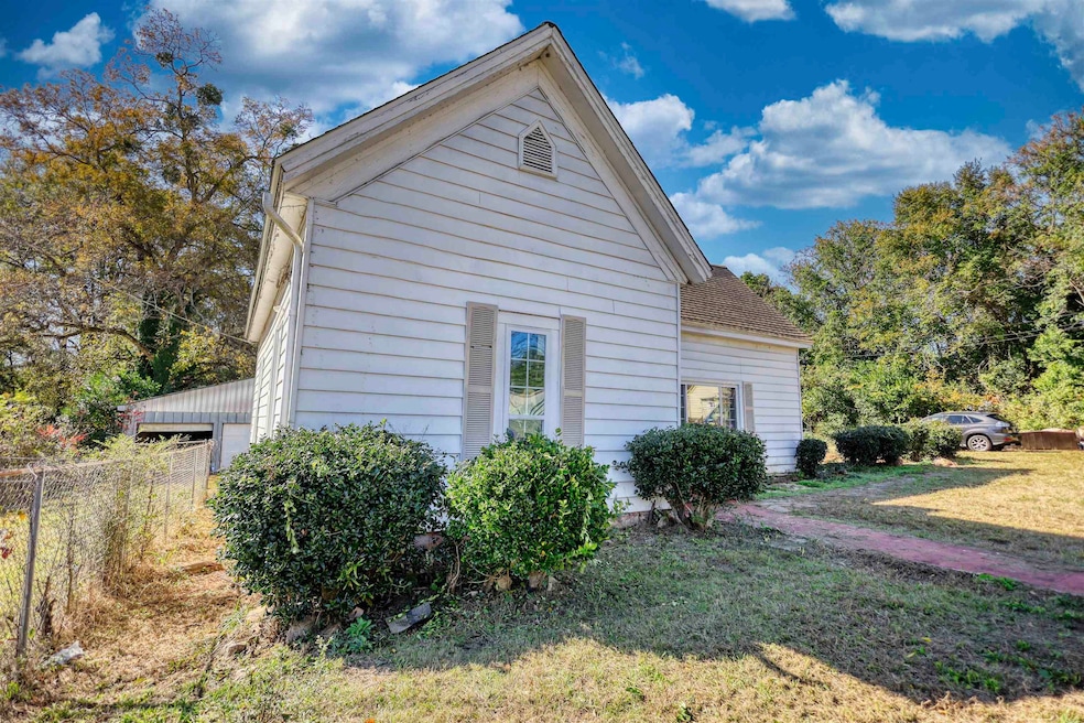 892 Martin Luther King Dr, Monticello, GA 31064 - photo 1