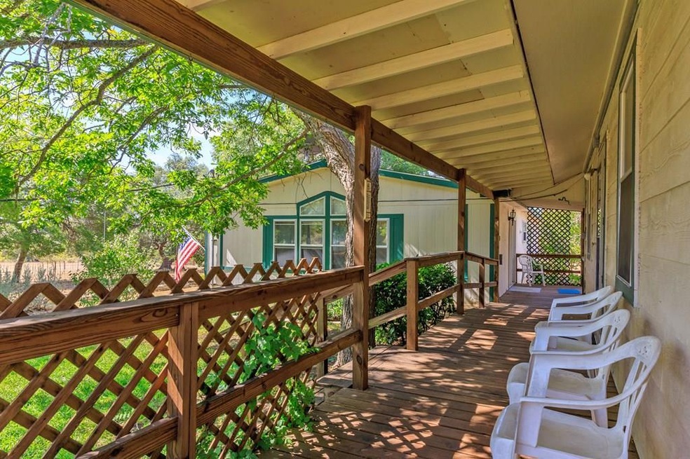 5028 Center Point Rd, Fredericksburg, TX 78624 - photo 1