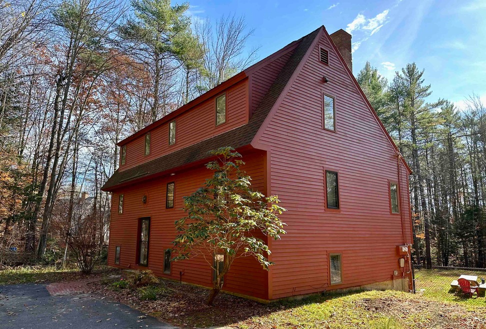 75 Ridge Rd, New London, NH 03257 - photo 1