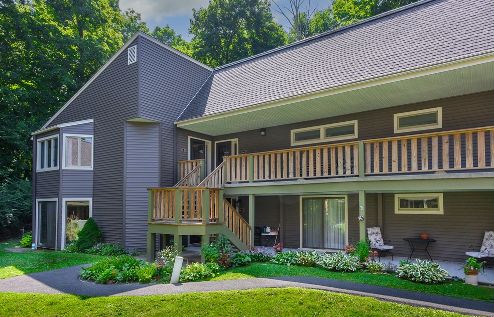 4 Upper Main St unit 6, Sharon, CT 06069 - photo 1