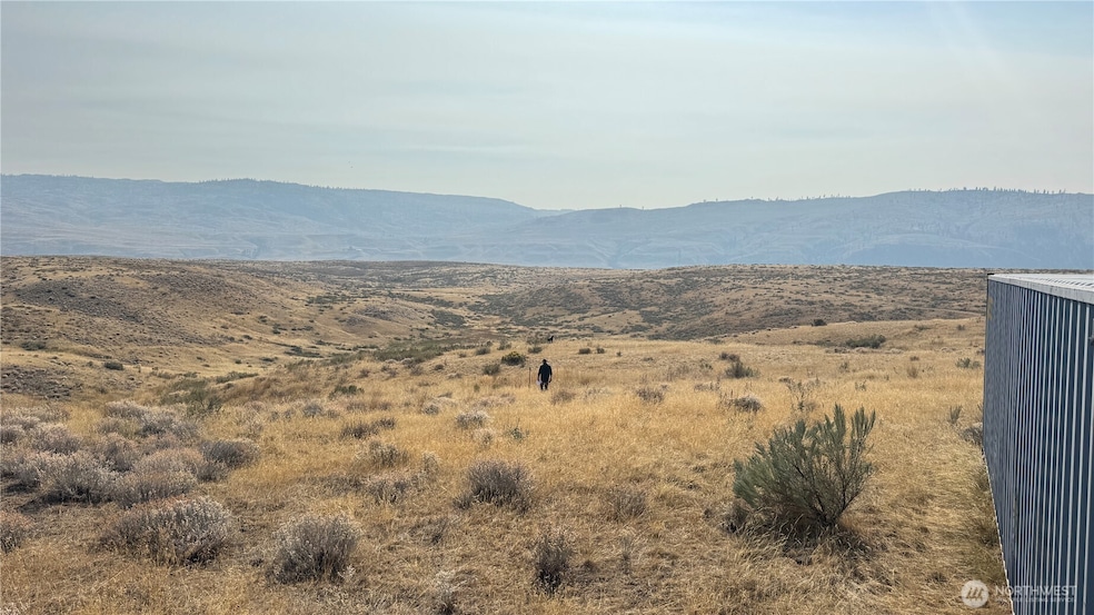 32 B and O North Rd, Okanogan, WA 98840 - photo 1