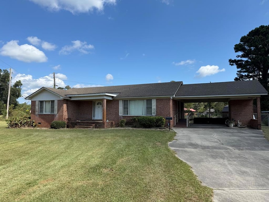 100 Allen Way, Fitzgerald, GA 31750 - photo 1