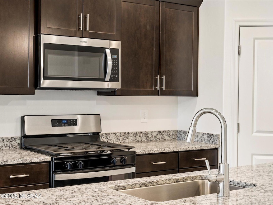 757 W Calle Cubeta, Sahuarita, AZ 85629 - photo 1