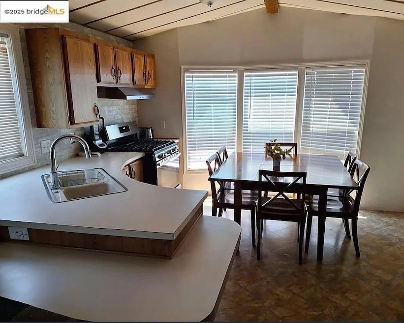 1153 Rumrill Blvd unit 78, San Pablo, CA 94806 - photo 1