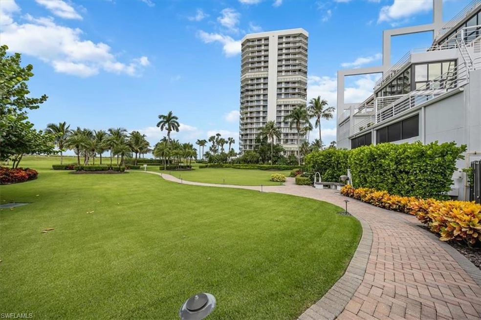 2BR/2BA Condo at The Terraces in Park Shore