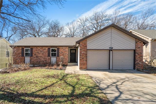 8872 Gallery St, Lenexa, KS 66215 - photo 1