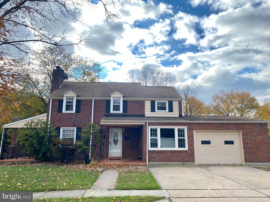 713 Warren St, Reading, PA 19601 - photo 1