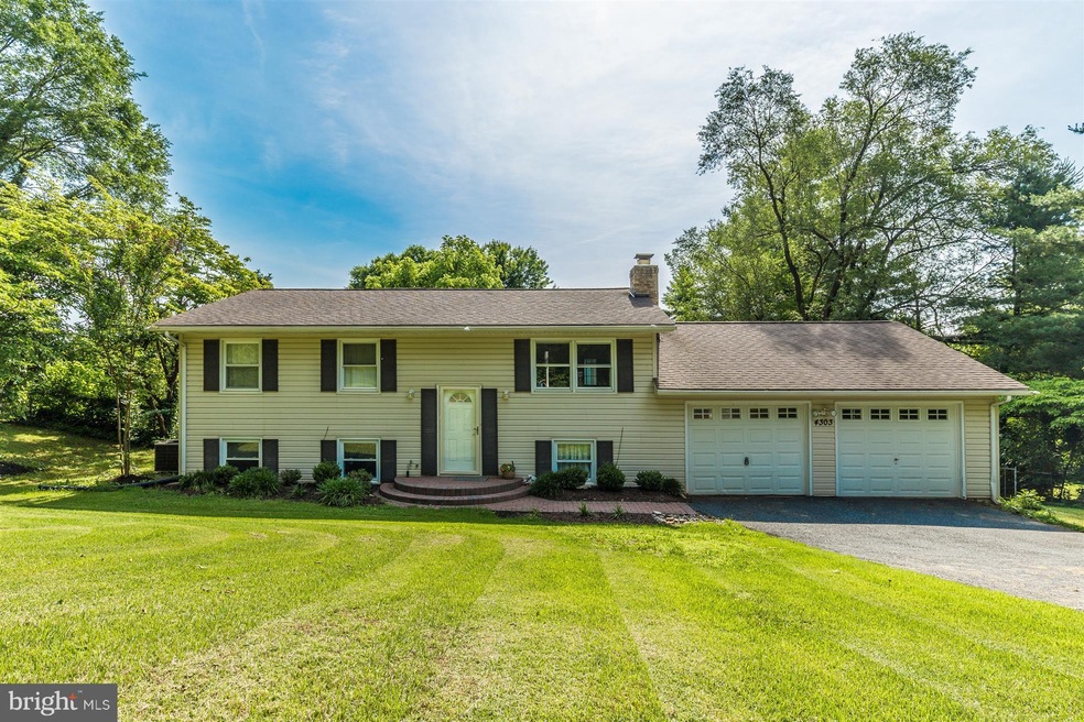 4303 Calvert Cir, Frederick, MD 21703 - photo 1