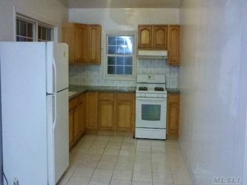 103-50 105th St, Jamaica, NY 11417 - photo 1