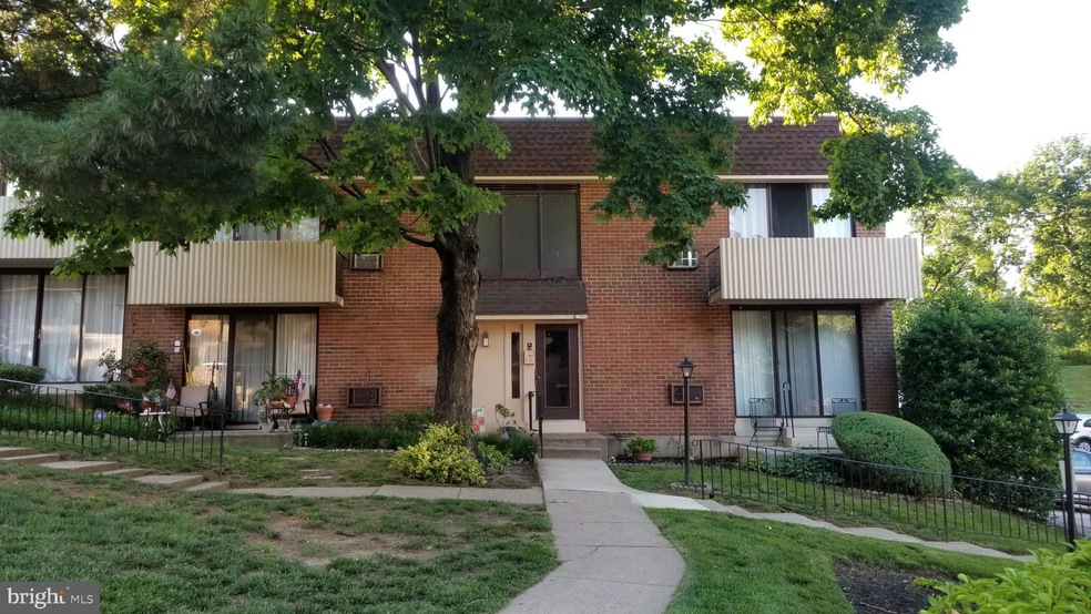 100 E Glenolden Ave unit P12, Glenolden, PA 19036 - photo 1