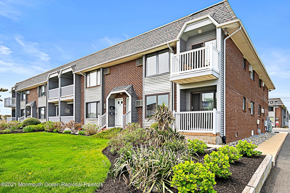 Yacht Harbor unit A8, Sea Bright, NJ 07760 - photo 1