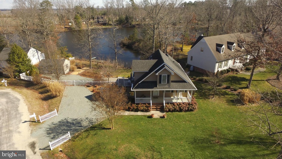 1309 Cooke St, Tappahannock, VA 22560 - photo 1