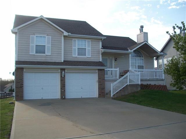 824 Old Paint Rd, Raymore, MO 64083 - photo 1